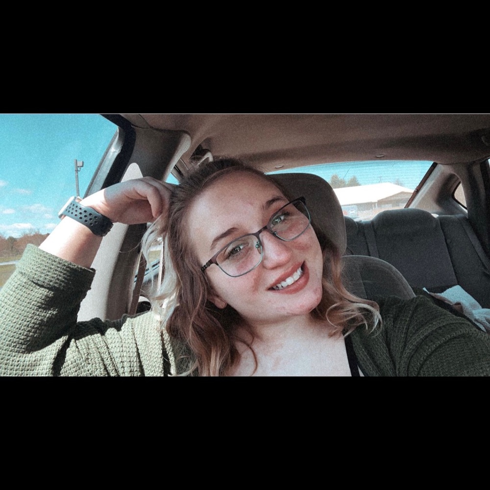 Meet your Posher, Riley